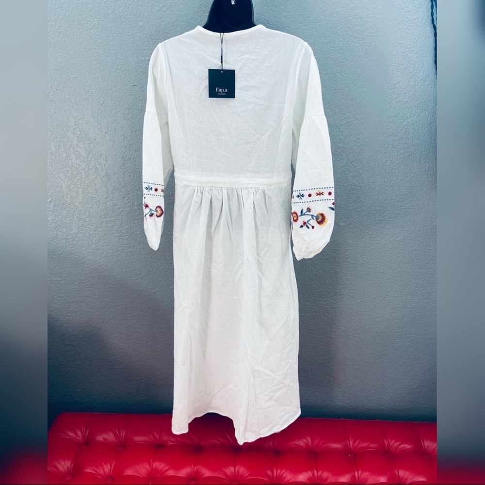 flap.a Los Angeles NEW Boho Floral Embroidered Dress - Sizes: Small & Large - Picture 4 of 4